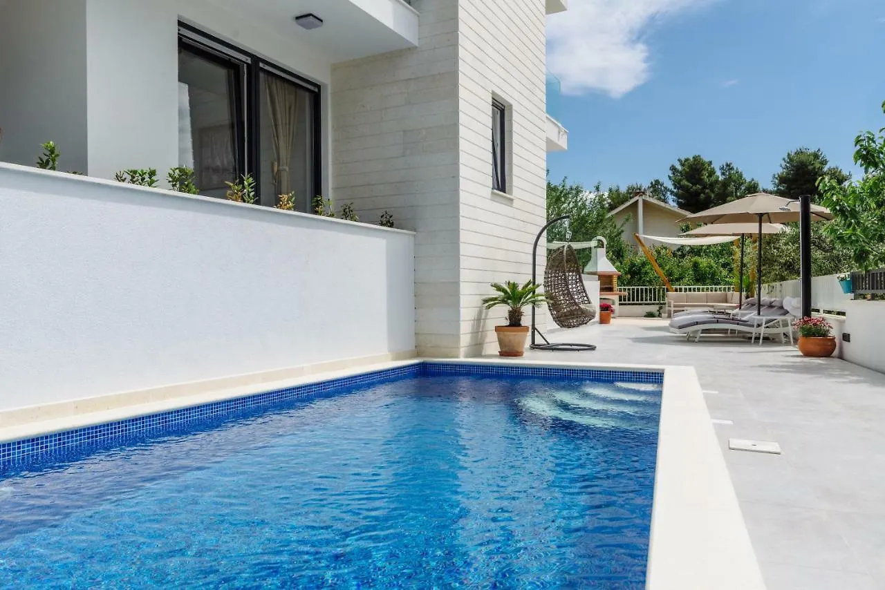 Apartments Villa Dalmatia Trogir