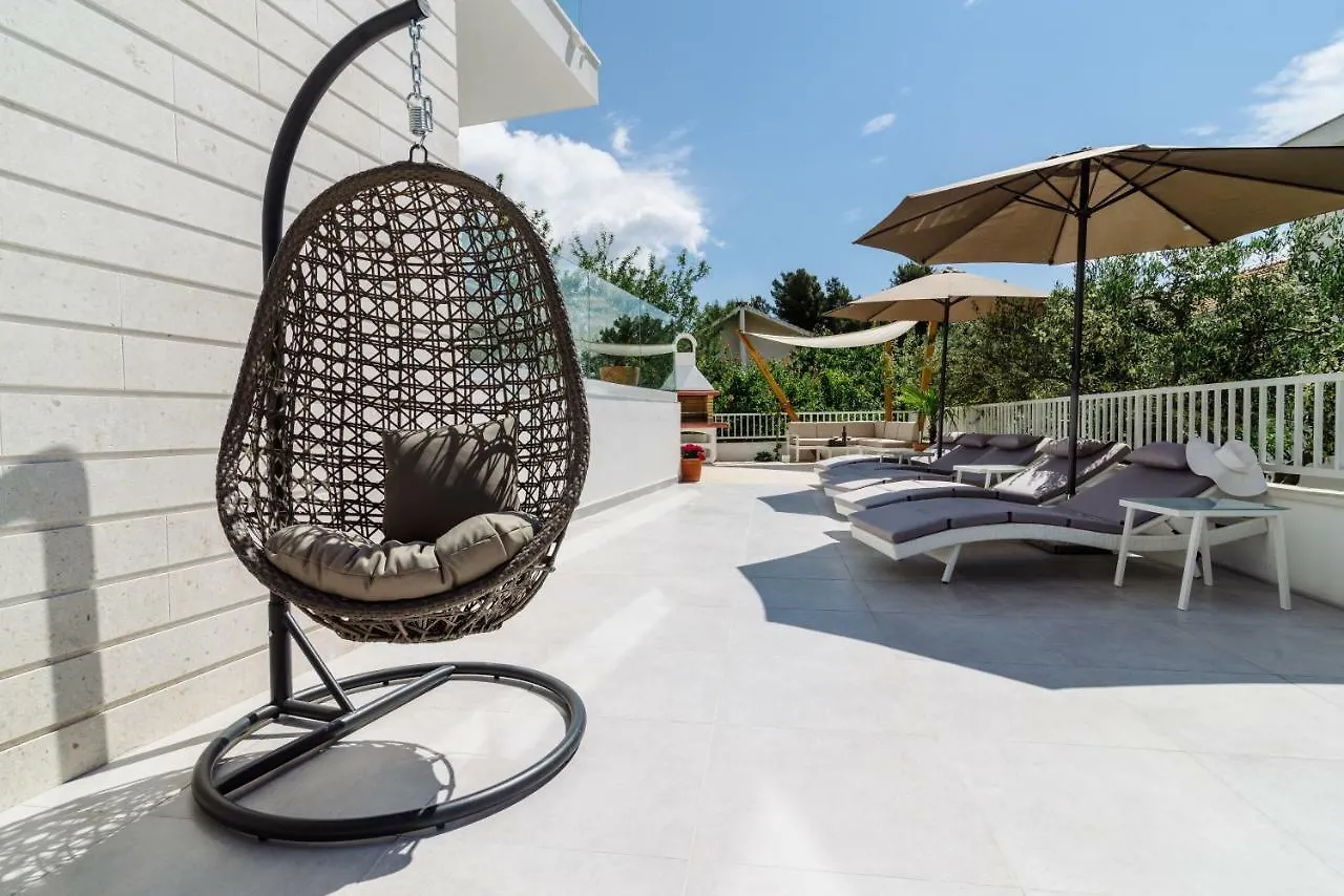 Apartments Villa Dalmatia Trogir