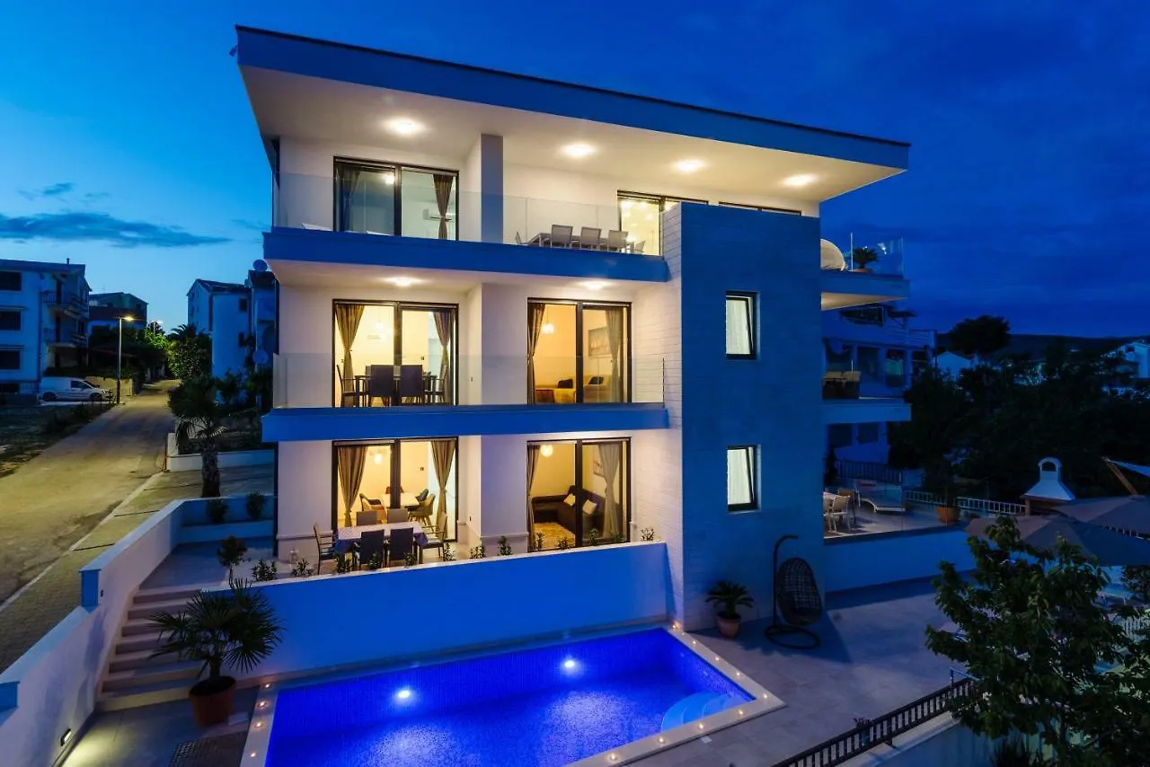 Apartments Villa Dalmatia Trogir