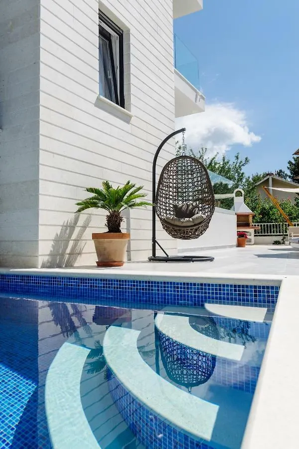 Apartments Villa Dalmatia Trogir Hırvatistan
