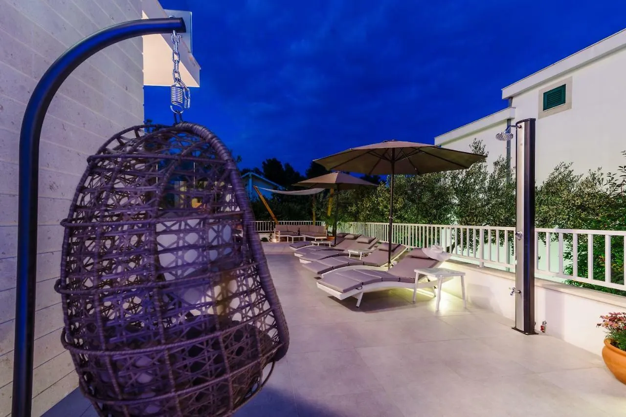Apartments Villa Dalmatia Trogir
