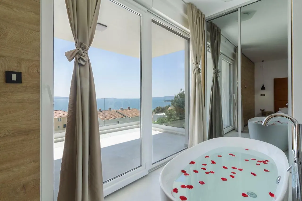 Apartments Villa Dalmatia Trogir 0*,  Hırvatistan