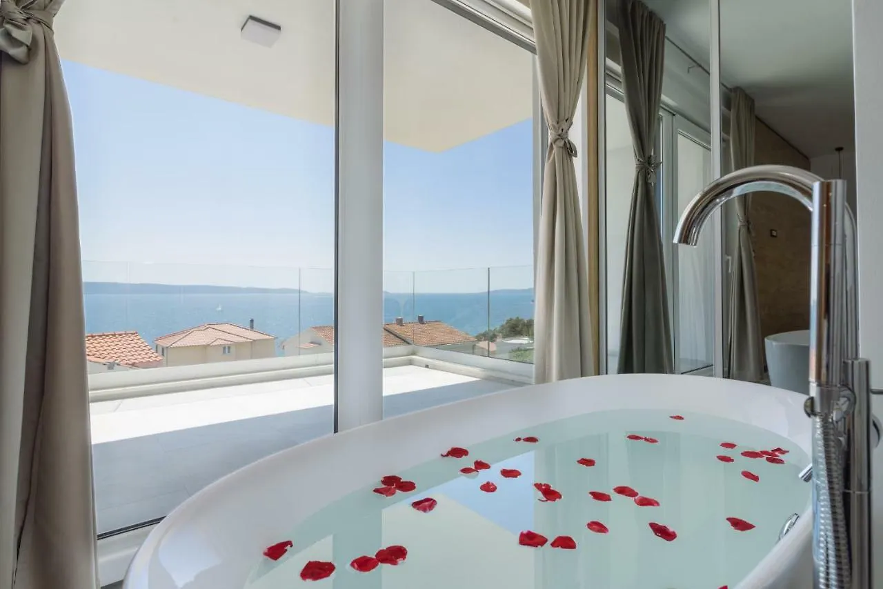 Apartments Villa Dalmatia Trogir 0*,  Hırvatistan